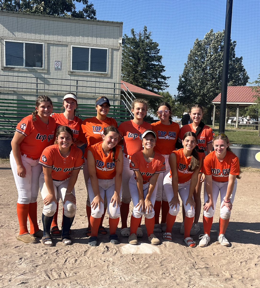 Mila Mitchell tweet media