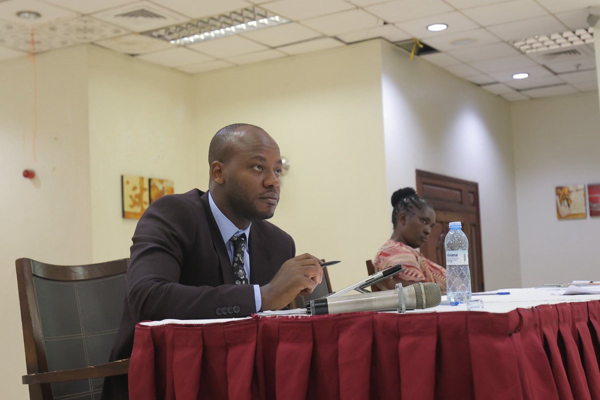 ministry_lands's tweet image. 1/
Earlier today, the Ministry of Lands, Housing and Urban Development presented a new concept for the Sustainable Urbanization and Housing Programme (SUHP) at Imperial Royale Hotel, Kampala.
#SUHP #NDPIV #UrbanDevelopment