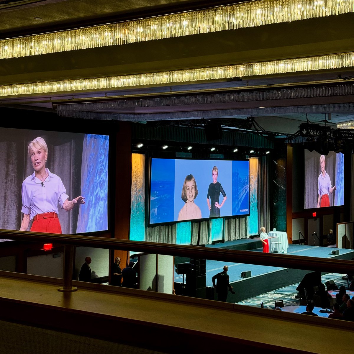 SoftProSoftware's tweet image. Thank you to Barbara Corcoran for speaking during our sponsored Omni session at #ALTAONE! Great start to the conference!