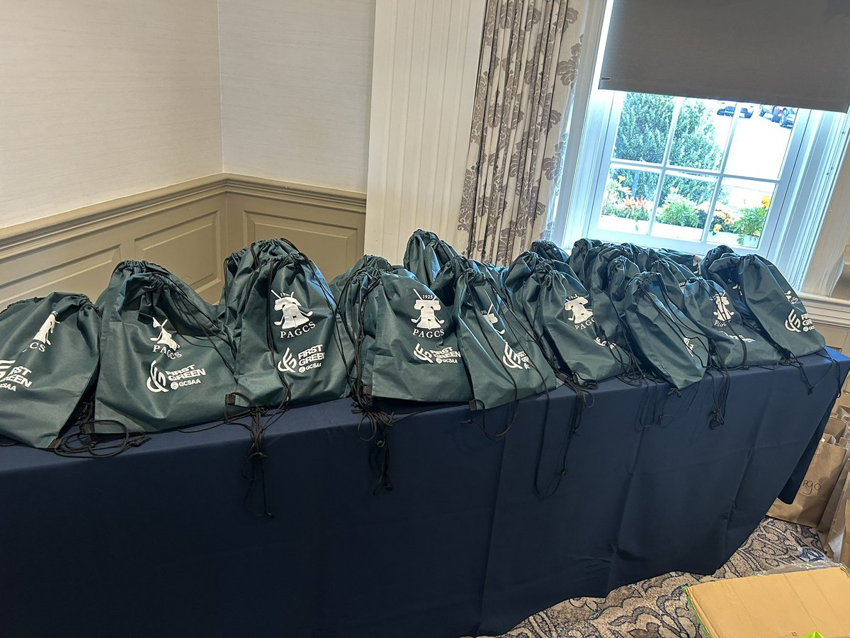 The <a href="/UnionLeagueGolf/">Union League Golf</a> knows how to host events with the best of them! Awesome to see the partnership between the <a href="/PAGCS1925_2025/">PAGCS_1925</a> <a href="/FirstTeePhilly/">First Tee - Greater Philadelphia</a> and the UL! <a href="/AndrewDooleyGCS/">Andrew Dooley</a> and the staff at the UL put on an outstanding First Green event today!