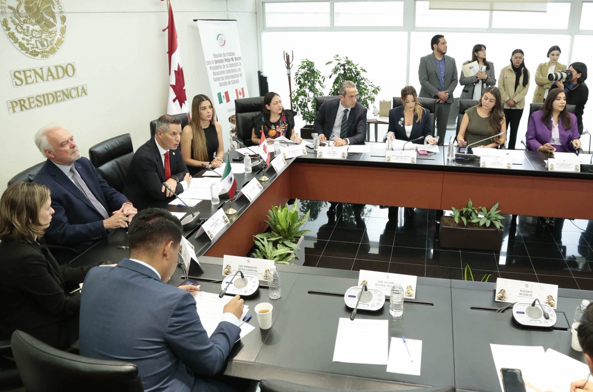 📷 Las y los senadores destacaron la importancia de esta reunión para continuar estrechando lazos entre ambos países. comunicacionsocial.senado.gob.mx/multimedia/gal…