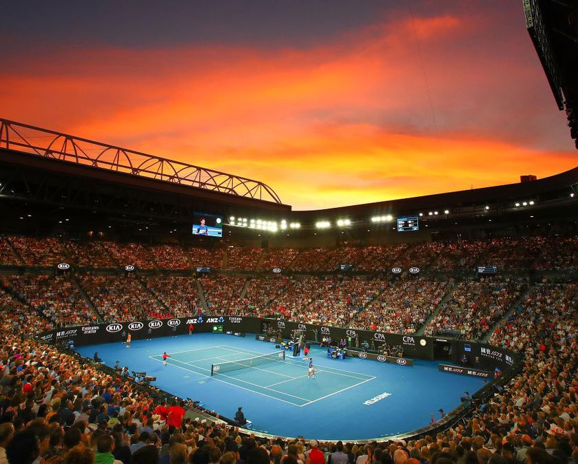 🚨🎾 L’OPEN D’AUSTRALIE LANCERA UNE NOUVELLE COMPÉTITION EN 2026 !

Le « Million Dollar 1 Point Slam » : 10 amateurs défient 22 pros en matchs d’un seul point durant la semaine de qualifs. 

Le vainqueur empochera 1 million de dollars australiens, mais devra battre de grands noms