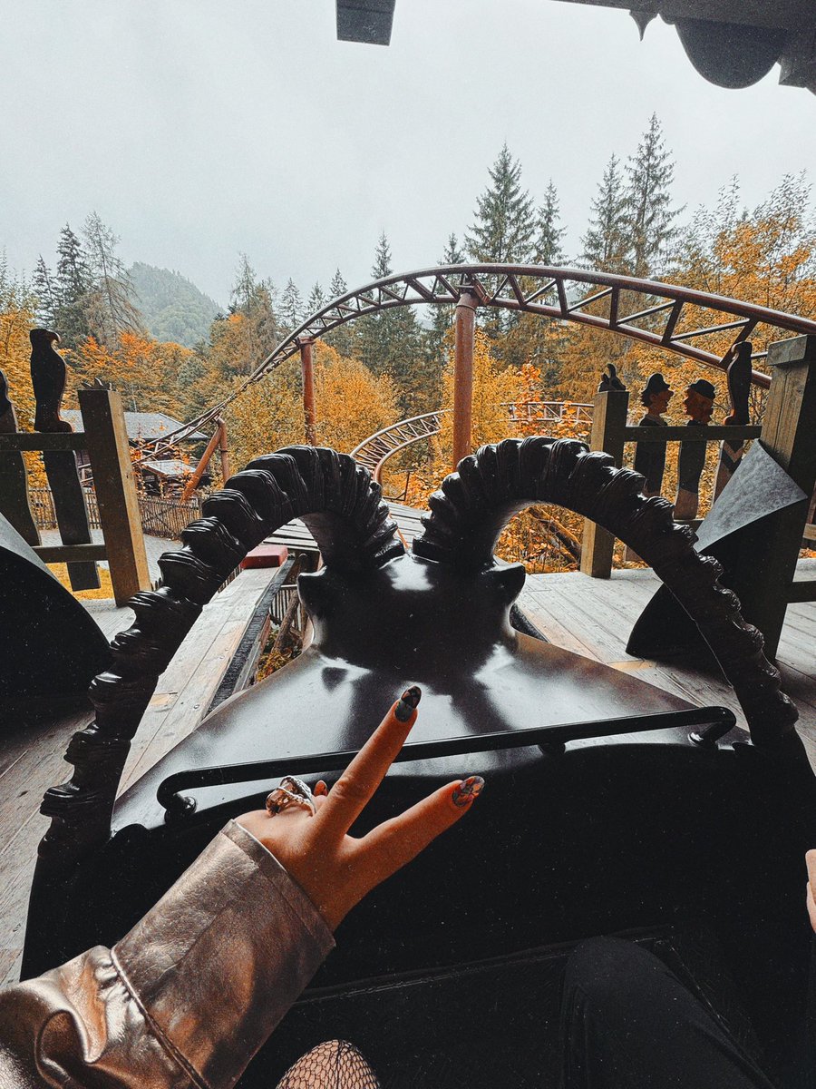 Cupcakes & Coasters tweet media