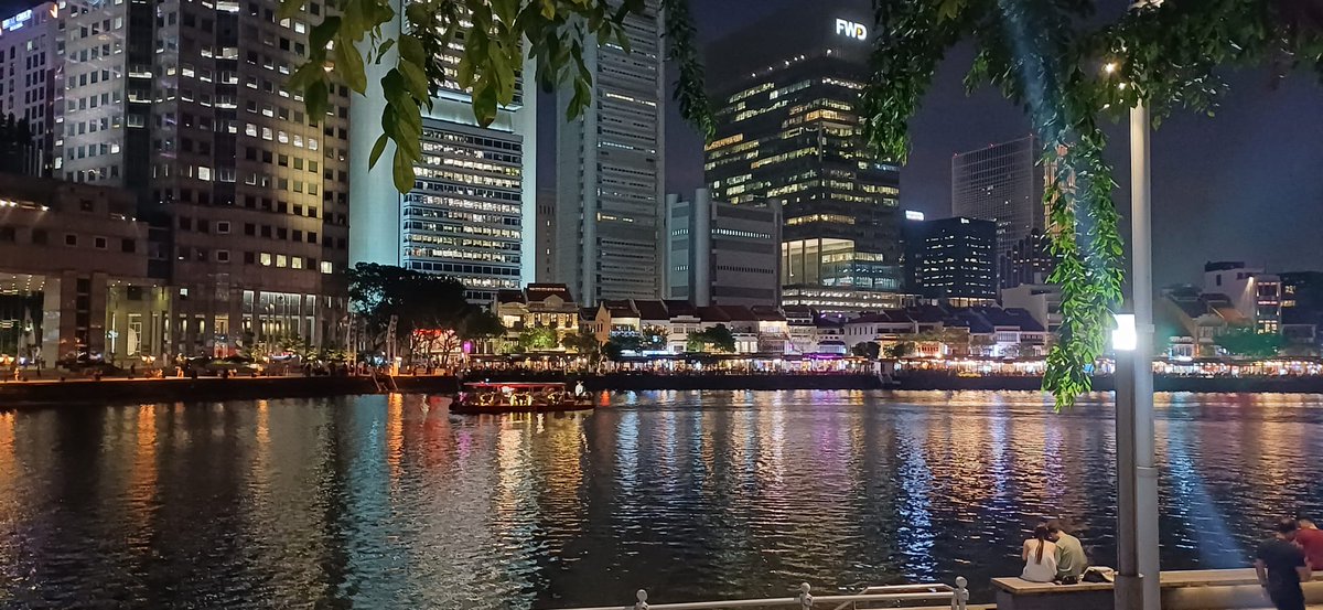 Minima_Global's tweet image. Busy days &amp;amp; beautiful nights, @token2049 Singapore was a whirlwind week as ever.

We met with partners, investors &amp;amp; friends both one-on-one &amp;amp; at many side events.

And in a first for us, held 3 meetings at 40 thousand feet on the flight home! ✈️