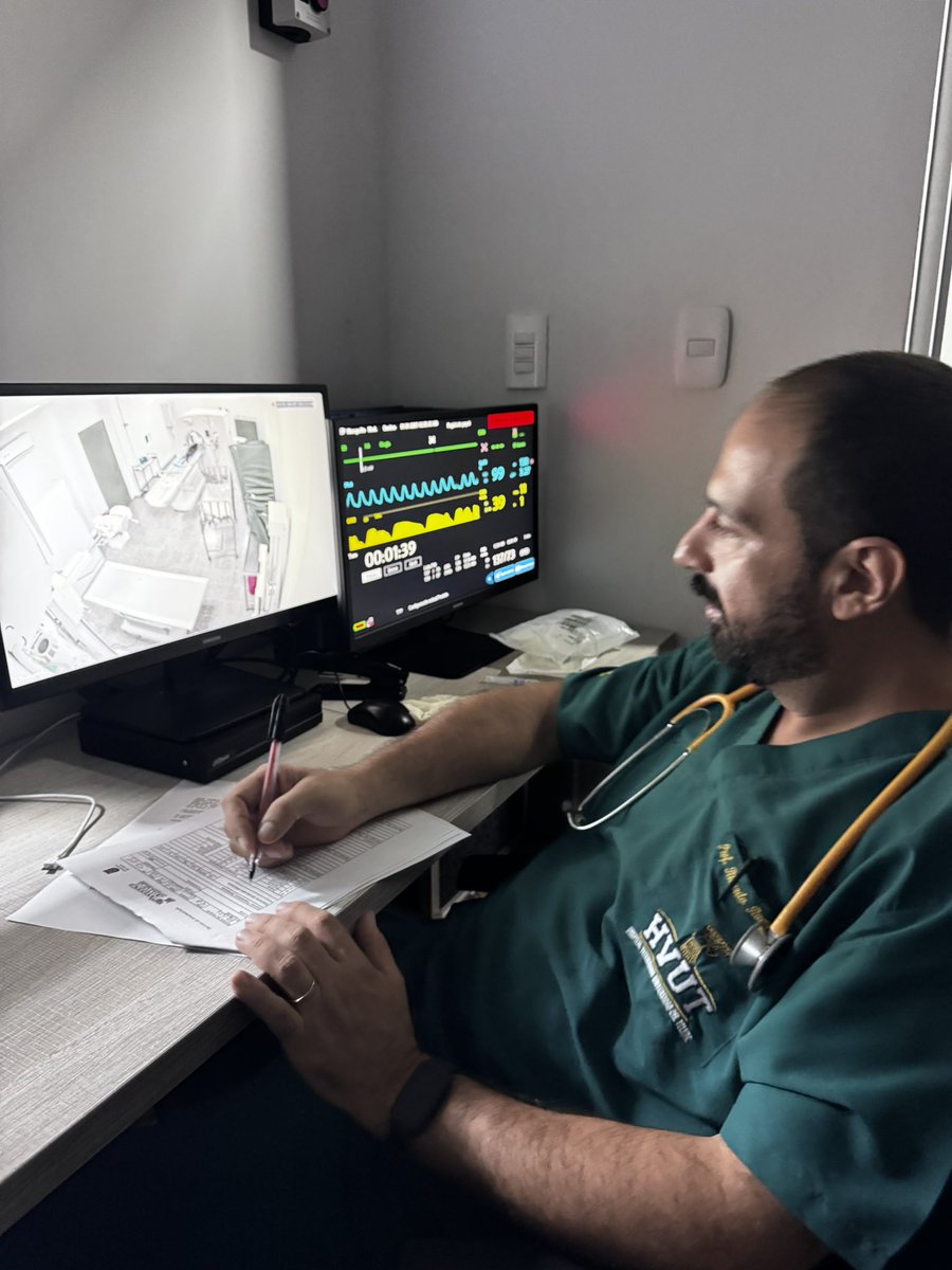 HospitalVetUT's tweet photo. No solo el Tolima sino también el centro y sur occidente del país cuenta con Tomografía Computarizada de alta resolución. Contáctanos 3204240394 https://t.co/fPpUS65wTh