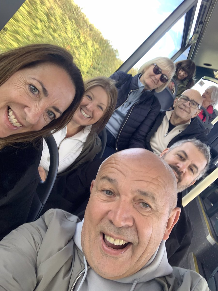 Mark Jones tweet media