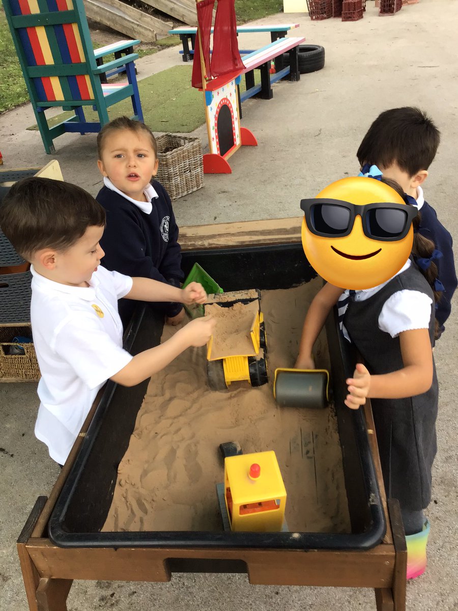 Receptionmonksd's tweet image. We love exploring outside. Today we explored the sand, acted out stories and investigated how far the cars and acorns rolled. #classR1