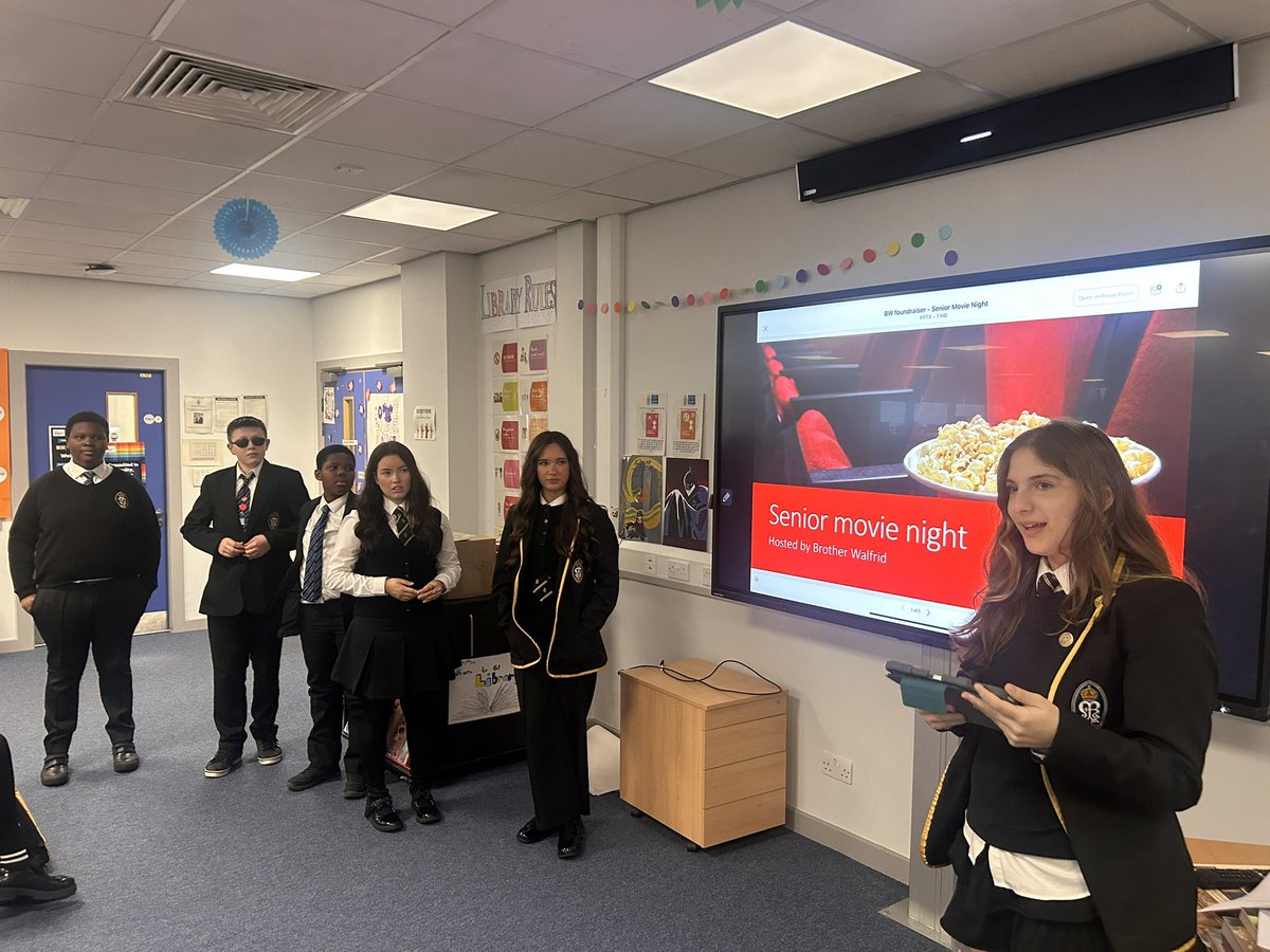 SMAwider's tweet photo. Excellent work this afternoon from our House Captains and Leaders of Learning @StMungosAcademy Thanks also to @Beatson_Charity for visiting to give some background information on their charity programme! #leadership #houseevents #community https://t.co/prpKerSWcu