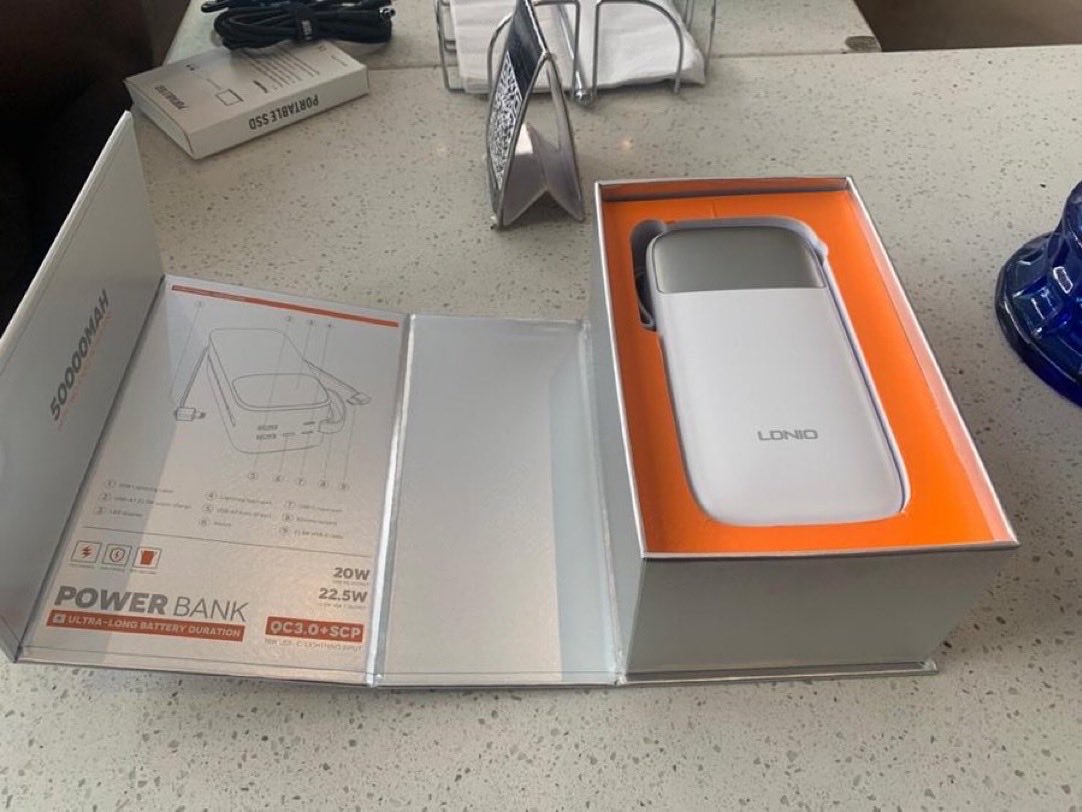 ln_comm's tweet image. LDNIO fast charging Powerbank 

Lithium polymer battery 

30000mah —- ₦40,000

50000mah —- ₦55,000