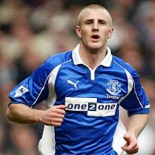 bluekippercom's tweet image. What an achievement for Peter Clarke. Started his league career as a 19 year old at Everton making 9 league Appearances. Now at 43 played his 1000th game!