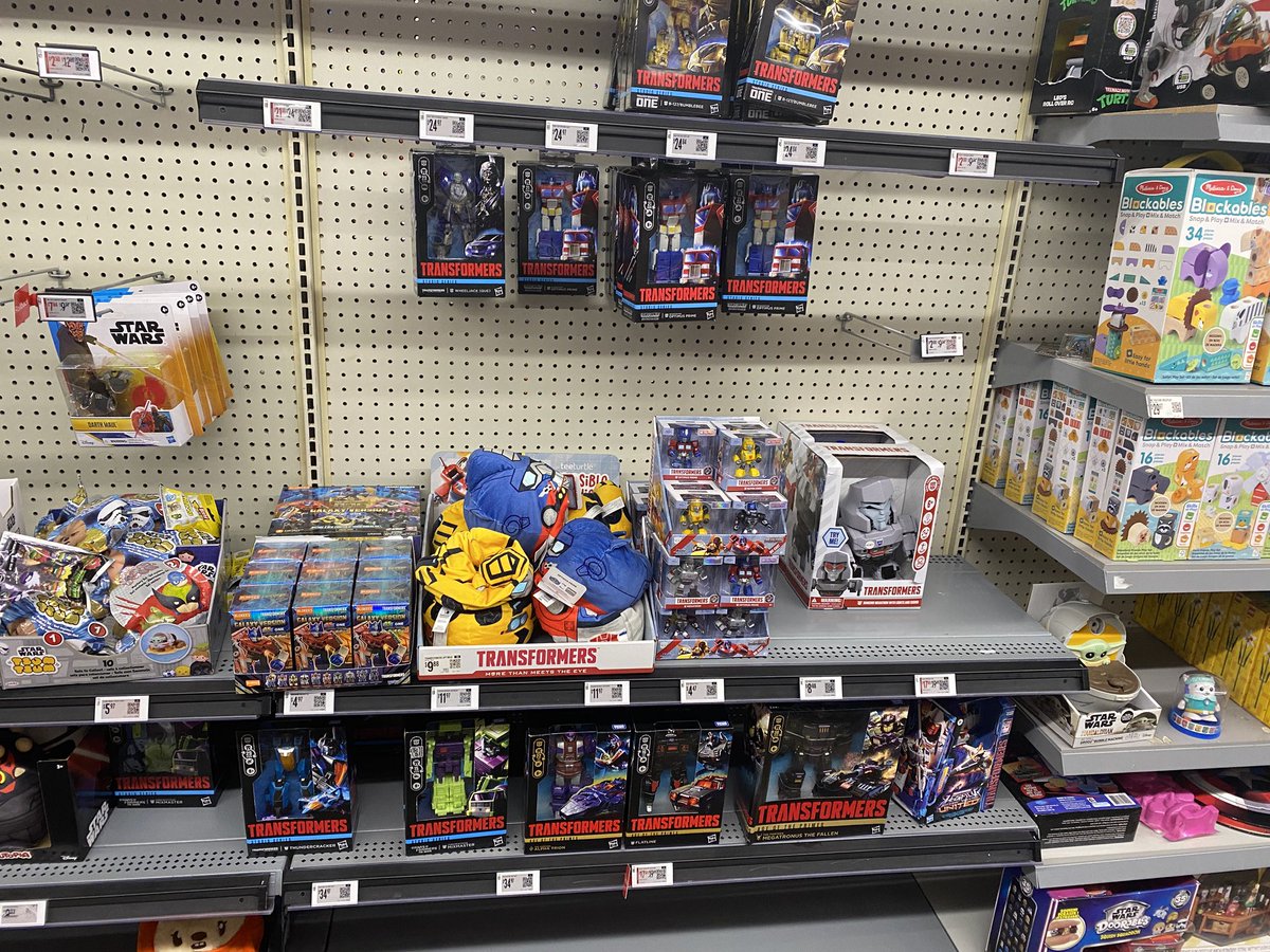 NeoSaturn69's tweet photo. @TF_alerts found at Walmart in Bloomingdale IL https://t.co/2Z0LUX4d1c