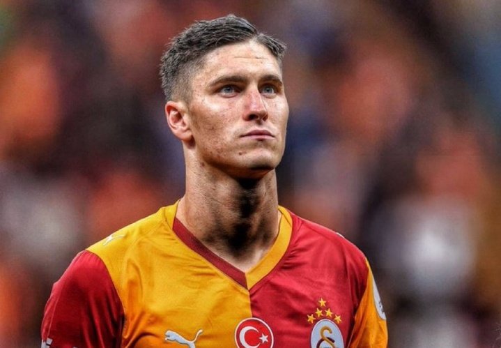 graceyss_'s tweet photo. Şimdi de takımın asker oyuncusu jokerimiz Sallai’ye sallamaya başlamışlar bakın bunlar hep kıskançlıktan. Bizim hiç kimseye yedirecek oyuncumuz yok.

Lookman
#Bahar https://t.co/4O8WsUFTyp