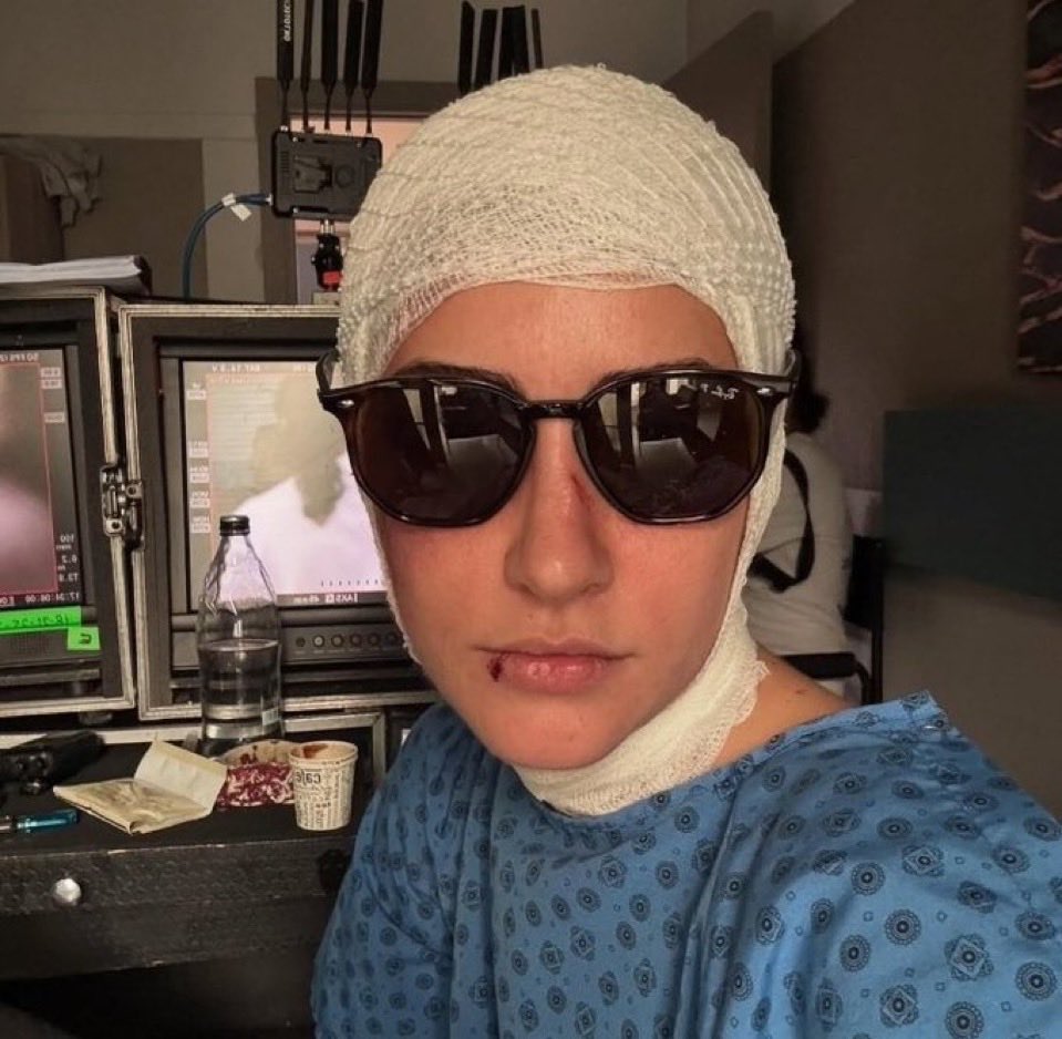 NilSu Albayrak 2 haftadır dizinin reyting ihtiyacını tek başına  taşıyor.
Alkışlar Seren için
Alkışlar NilSu için 
#nilsualbayrak
#Bahar