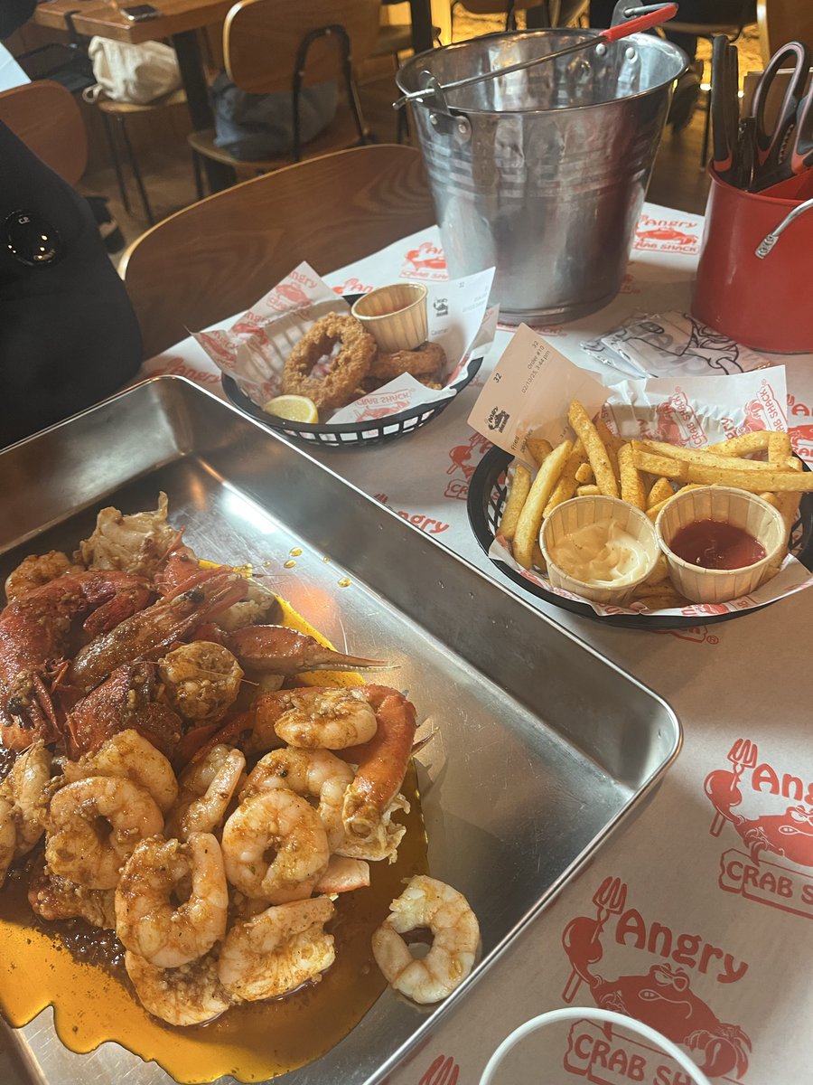 Officially sick of seafood 😔