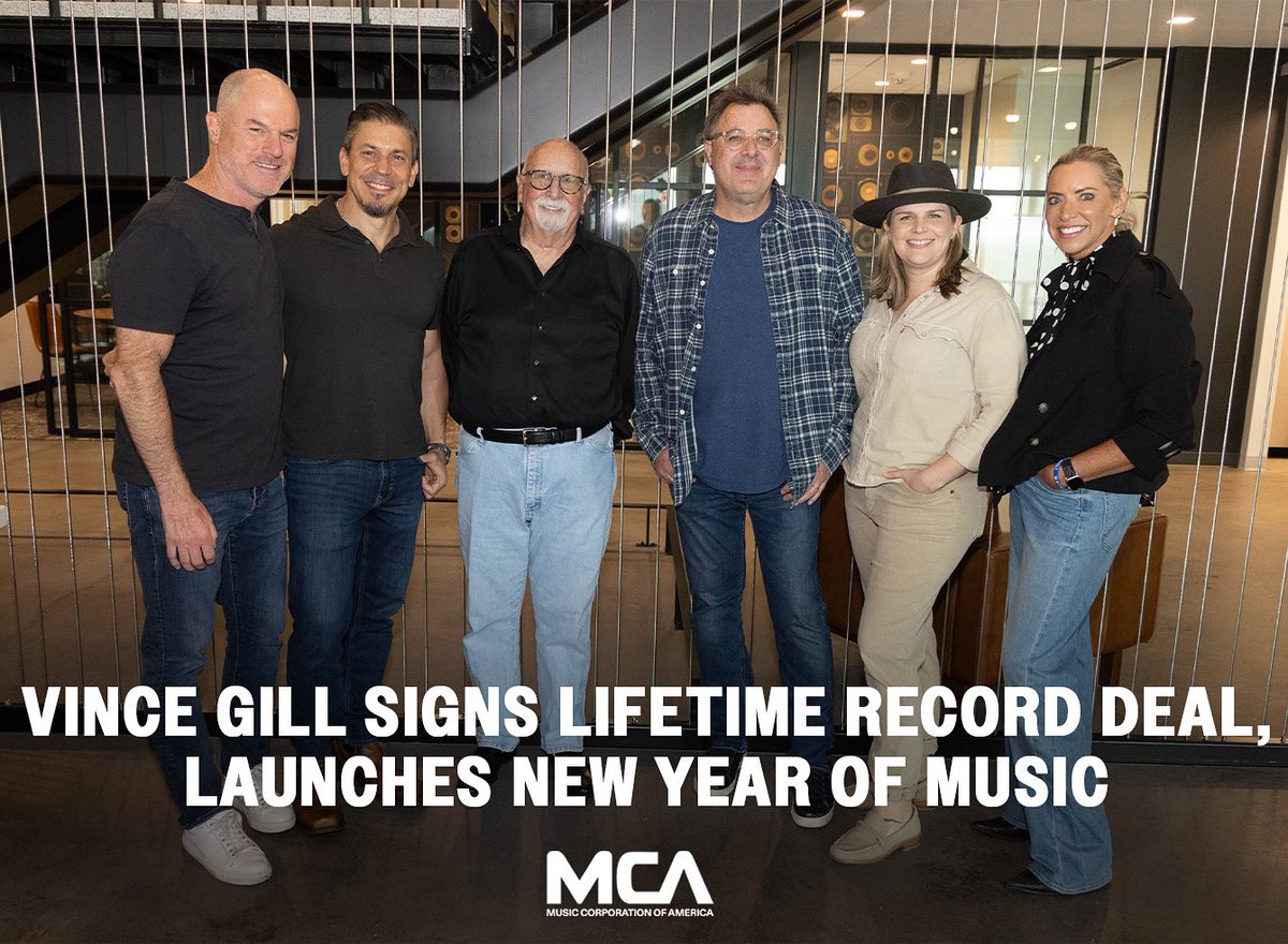 MCA_Universal's tweet image. Country music icon @VGcom has signed a lifetime record deal with MCA, cementing decades of partnership and collaboration. As part of this agreement, Vince will release an EP featuring new music every month for the next year.
