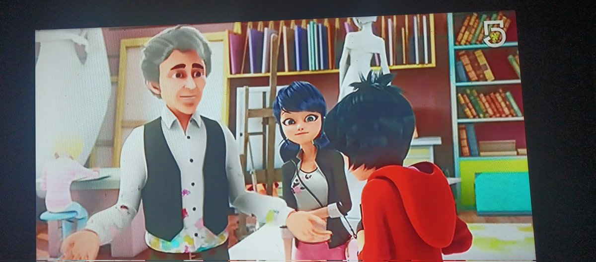 Canal 5 sigue dando caos de S2 

Hace mucho que no veía estos caps 👀🐞✨
Ahora estamos con Inverso !

#MLB #MiraculousLadybug