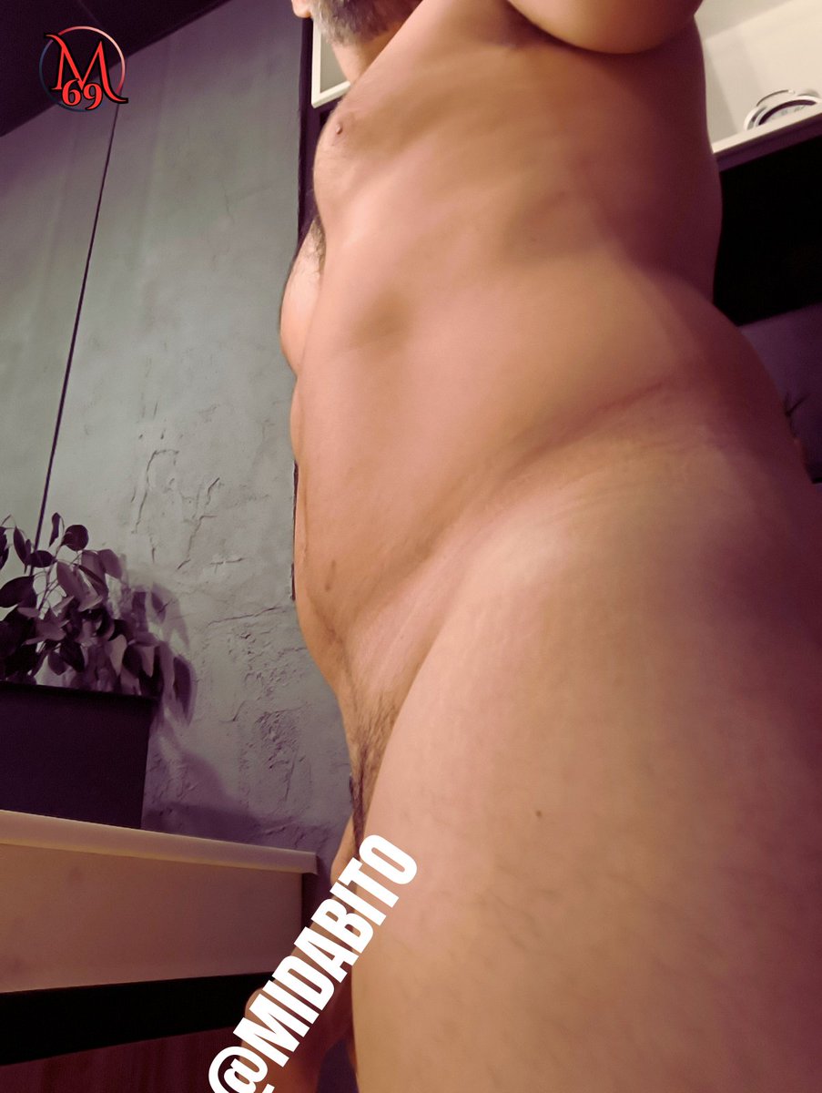 midabito's tweet photo. Que no se diga que nosotros no colaboramos en eso de las #FotoBaño 😜

#LunesDeExhibición 
#lunesdemorboyprovocación https://t.co/UH5oI1styE