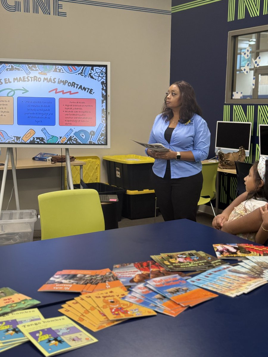 Thank you <a href="/YolandaHarrel18/">Yolanda Harrell, Ed.S.</a> &amp; <a href="/dehutson7/">Dwight Hutson</a> for collaborating to create a joint parent event for <a href="/riverslionsroar/">E. Rivers Elementary</a>  and <a href="/APSBolton/">Bolton Academy</a> families! 💙💚 This amazing session focused on the bilingual brain, literacy and goal-setting strategies. <a href="/AgapeATL/">Agape Atlanta</a>. #BeBolton #CommunityPartners