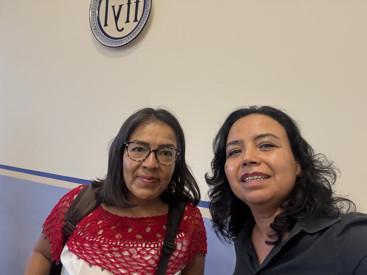 AliciaVRamirez's tweet photo. En el II Encuentro Fosas Clandestinas en México, de la FFyL BUAP. Organizado por Arturo Aguirre, con la presencia de #vozdelosdesapatecidos, encabezado por María Luisa Núñez https://t.co/Dr9eJ8vxGt