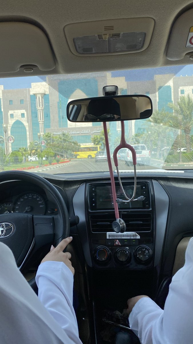 1_gjs's tweet image. Stepping into our first surgery💙