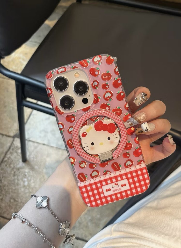 sangtaw66786805's tweet image. ยอมใจกับความน่ารักและฟังก์ชัน! ✨ 
เคส Red Apple Cat Kitty Stand คือ ตัวช่วยดูซีรีส์แบบใหม่! 💖 ขาตั้งคิตตี้ คือดีงาม ตั้งได้ทั้งแนวตั้ง/แนวนอนเลย! แถมกันกระแทกดีเยี่ยม! 

📍พิกัด : s.shopee.co.th/LeR4MtNj9

#KittyStandCase  #เคสไอโฟน #TPUCase