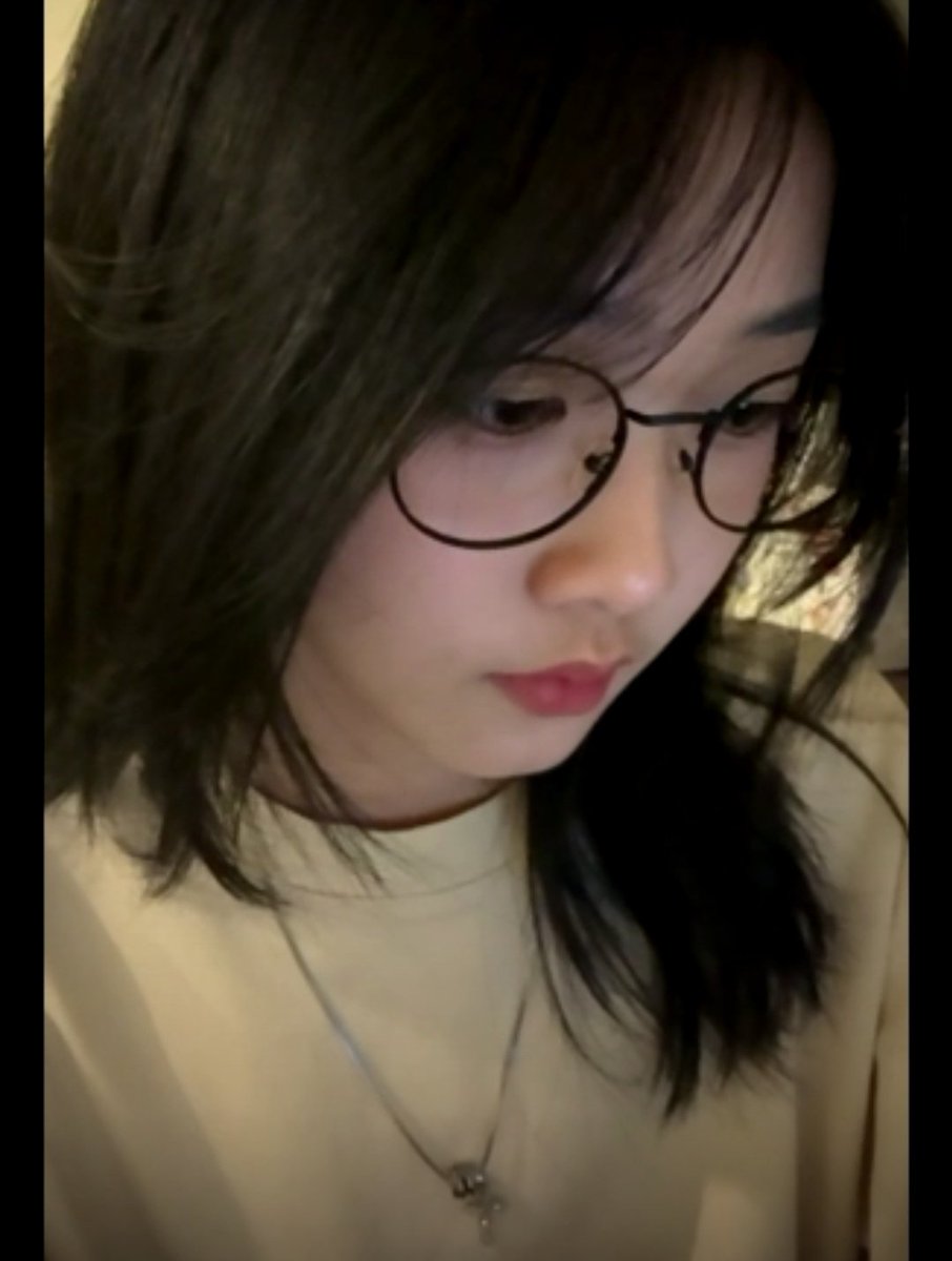 Daiesuke22's tweet image. Halo @M_OlineJKT48 

Selamat hari rabu lagi 

Jangan lupa awali hari kamu dengan bersyukur, tersenyum dan penuh semangat

Oh iya sarapan dulu sebelum memulai aktifitas ya, supaya hari ini segala urusanmu dapat dilancarkan
 
Fighting…! 💙🤗 #RabOline #MorningRoutine #RandomPAP