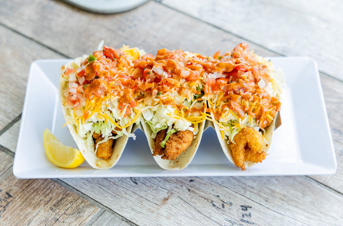 Taco ‘bout a reason to celebrate! 🌮☀️
It’s National Taco Day and we’re serving up the good stuff! Come get your Fudpucker fix!

#Fudpuckers #NationalTacoDay #FudpuckinTacos #Tacos #Yum #NationalDay #TacoTuesday #Destin #DestinRestaurants