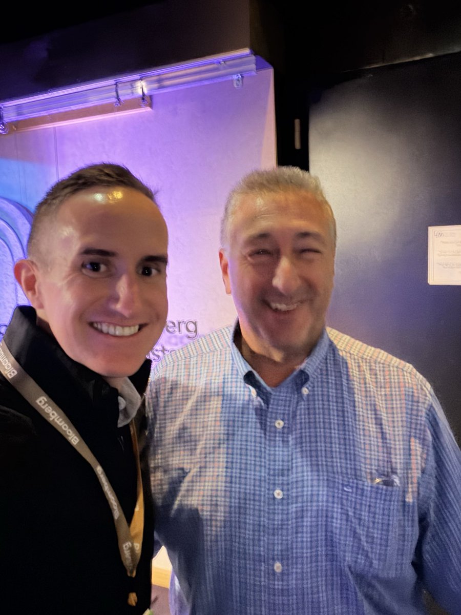 Barry Ritholtz (@ritholtz) on Twitter photo Coming up on the MiB podcast, the one and only <a href="/morganhousel/">Morgan Housel</a>, on the art of spending money, and the difference between happiness and contentment Coming up on the MiB podcast, the one and only <a href="/morganhousel/">Morgan Housel</a>, on the art of spending money, and the difference between happiness and contentment