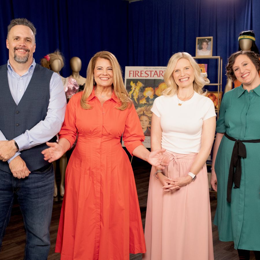 CollectorsCall's tweet photo. Meet the collectors! 👋 Ashley and Anne's friendship grew from their love of all things Drew Barrymore! 💗 

They turned their passion into the “Drewseum,” packed with iconic memorabilia. Tune in this Sunday at 6:30P | 5:30C to see it all! #MeTV #DrewBarrymore 

@drewseum https://t.co/ff6oJYyqjL