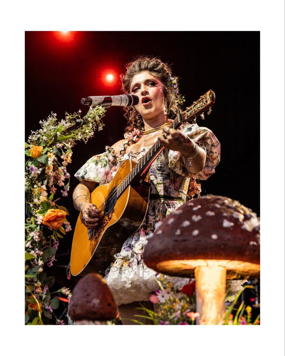 Sierra Ferrell tweet media