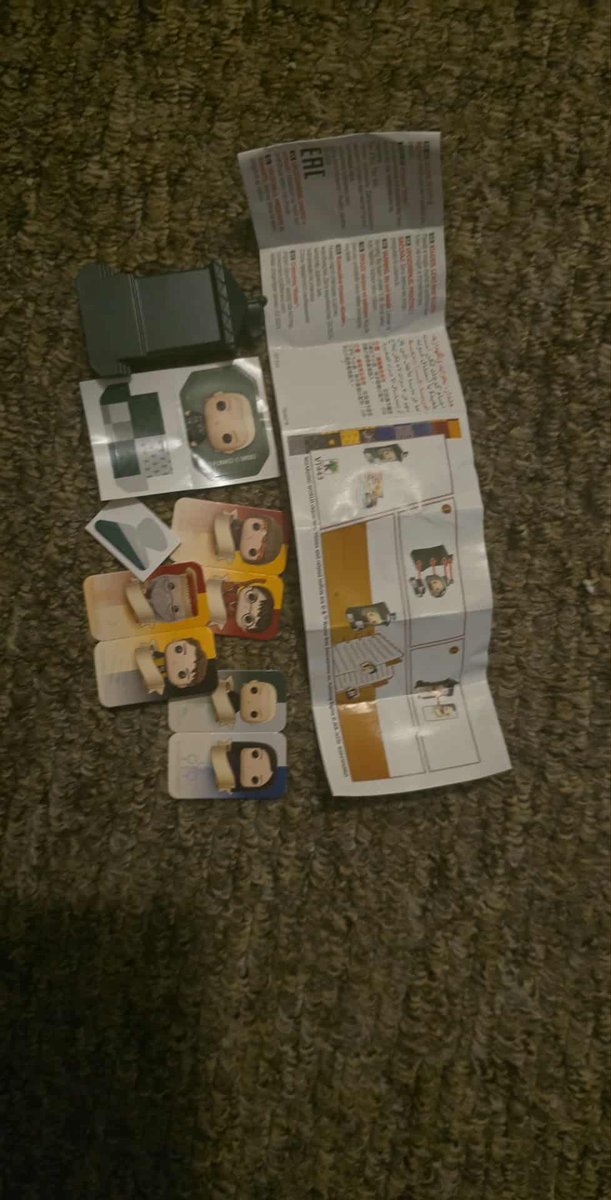 Amy Kinzzzz tweet media