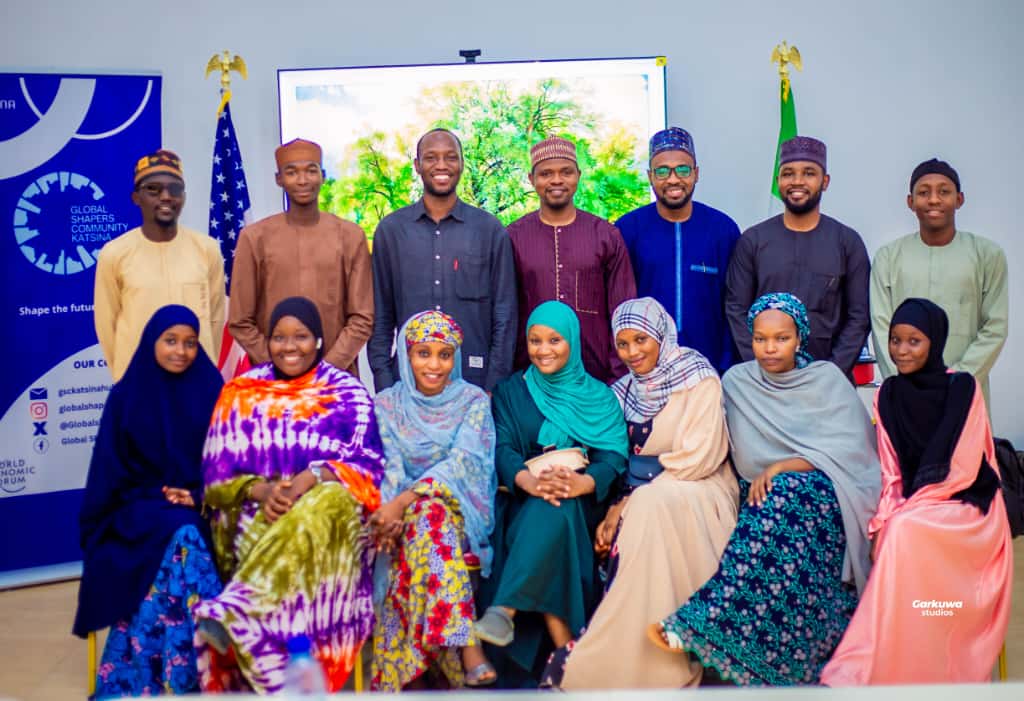 ktGlobalshapers's tweet photo. Moments of insight. Bursts of laughter. Lessons that linger.
Our Shapers dived deep into self-awareness and came out with renewed clarity and purpose. Growth isnโt always serious. Sometimes, it smiles back at you.
#ExploreYourPotential https://t.co/AXgZ2cWeYW