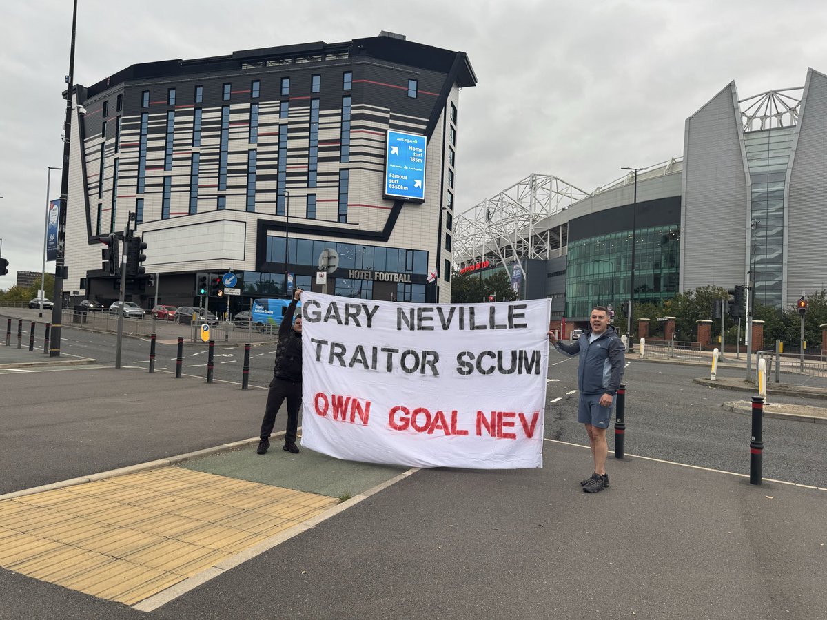 Ashlea Simon tweet media