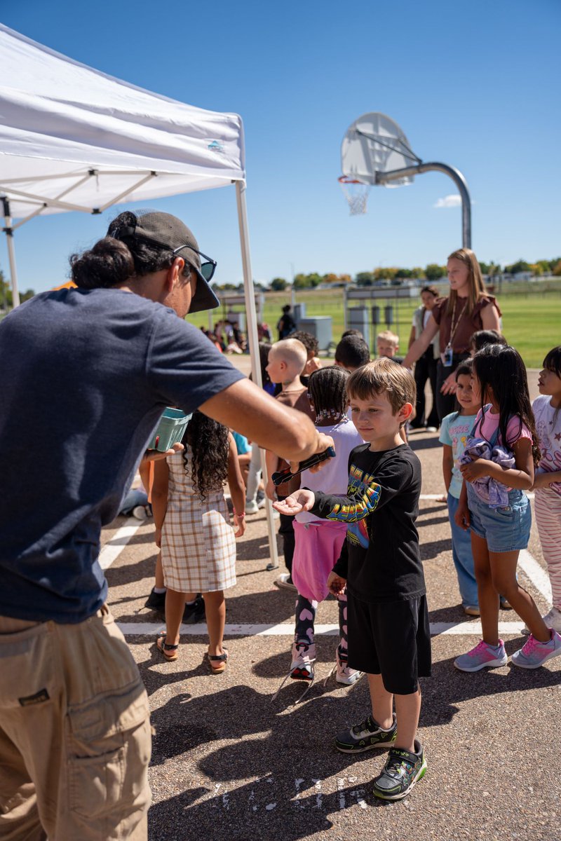 SVVSD's tweet image. Thunder Valley K-8 proudly celebrated Colorado School Meals Proud Day with a day filled with nutritious foods, live animals, and local partners. This event highlighted the essential role of school nutrition programs and the impact school meals have on students and the broader…