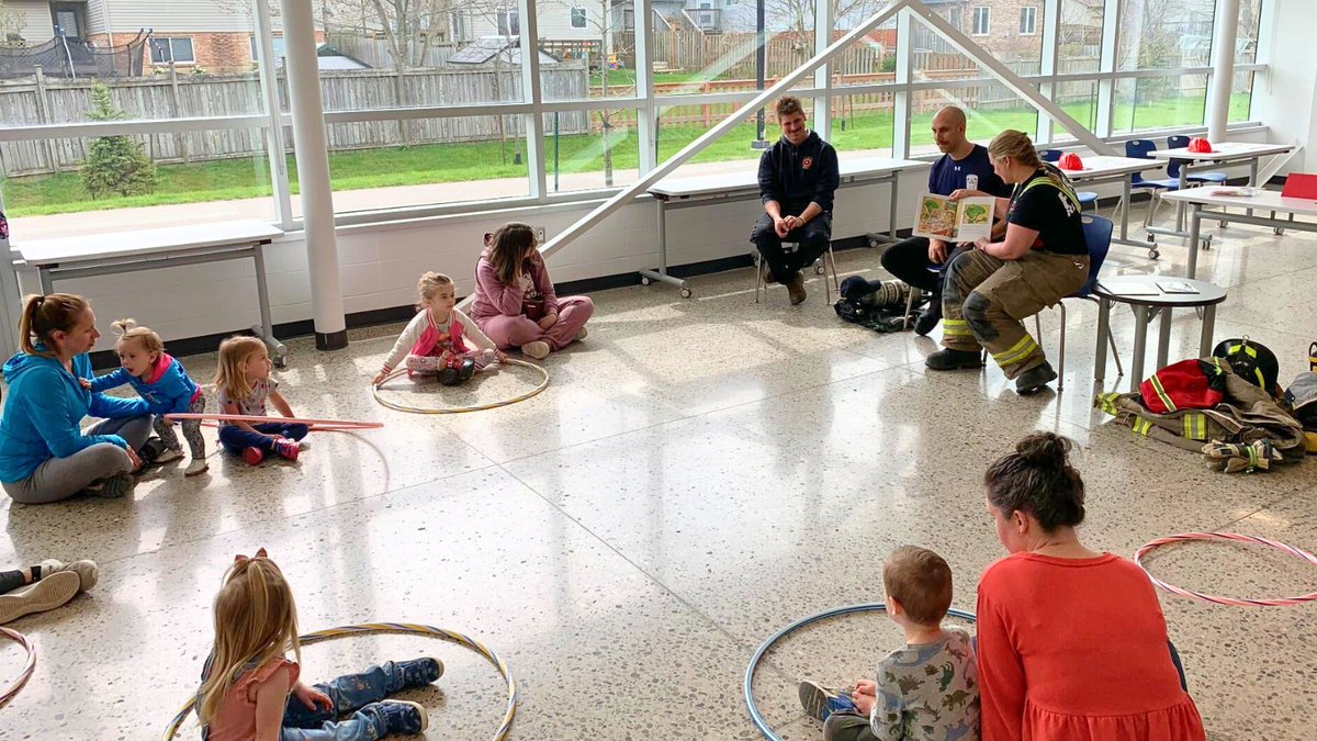 👩‍🚒We'll be at the West Lincoln Public Library Smithville Branch this Thursday, October 9 at 10:30 a.m., reading to your little ones for #FirePreventionWeek.🚒

📖Join us for storytime with a firefighter!