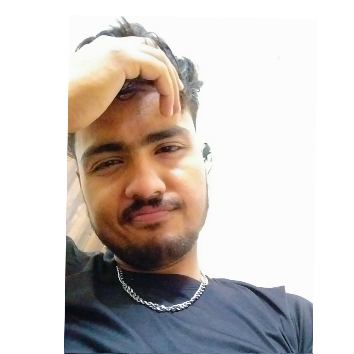 CricketerBhuvi's tweet photo. #NewProfilePic https://t.co/ASWTXiHS4G