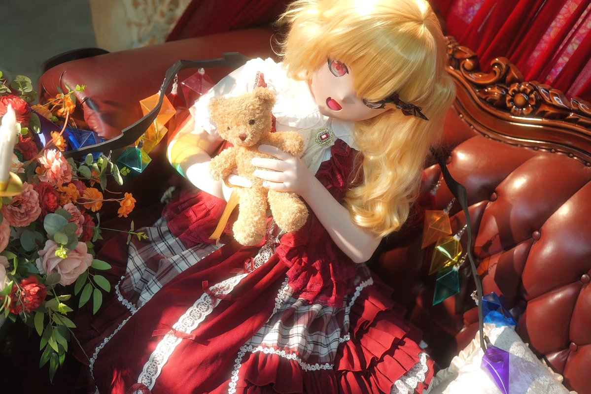 今天用头像打卡~

#フランドール・スカーレット
#着ぐるみ
#東方Project
#touhou
#kigurumi
#cosplay