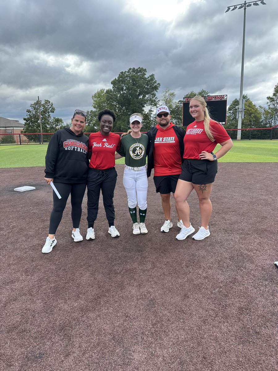 Had a blast <a href="/JaxStateSB/">Jax State Softball</a> camp Sunday!Thank you to <a href="/JulieBoland5/">Julie Boland</a> <a href="/CoachSims_JSU/">Hayley Sims</a> <a href="/GarrettSkelton5/">Garrett Skelton</a> <a href="/hollystew27/">Holly Stewart</a> for a great camp and instruction. Loved being able to work multiple positions. Can’t wait to get back to work and be on campus again! @AGTTamborra16U <a href="/TamborraStacy/">Stacy Tamborra</a>