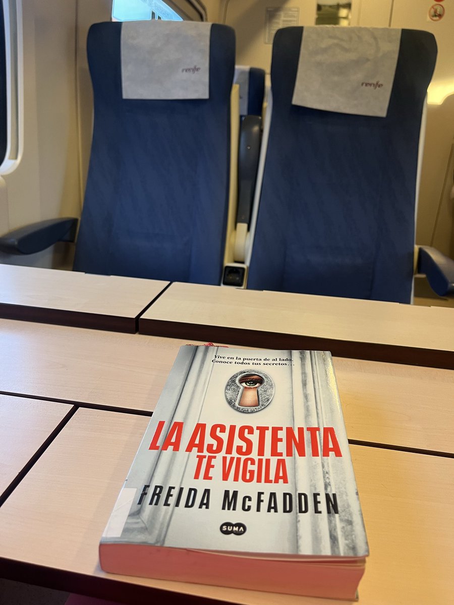 rosatorfer's tweet photo. Terminado. En la línea de los demás, muy entretenido. Se lee rápido. https://t.co/dFk1jJt5YE