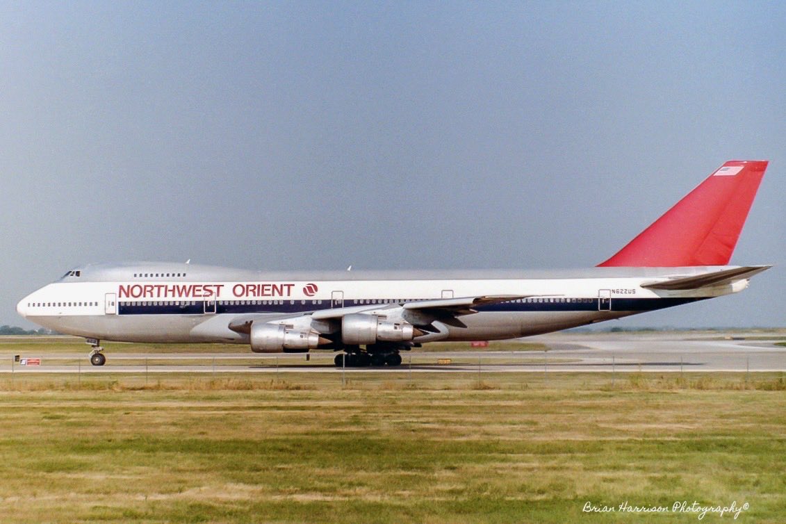 brianharrison72's tweet photo. Northwest Orient Airlines Boeing 747-251B, N622US @DFWAirport DFW/KDFW October 1985. NW27 flew DFW-SFO-NRT #DFWYES https://t.co/OiZD82cTGw
