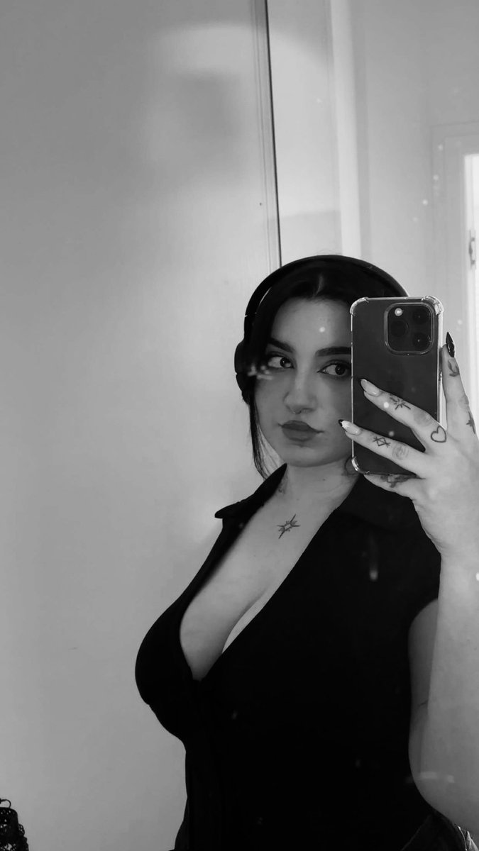 cette photo de moi existe et je ne l’ai jamais postée