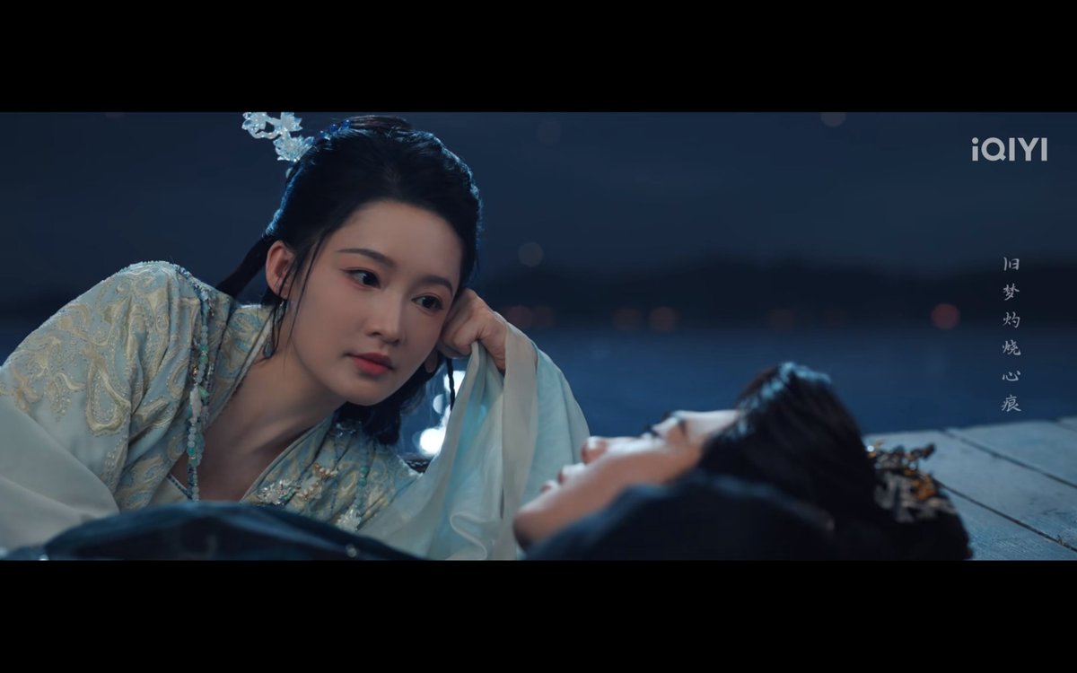 Kunzes_0's tweet photo. 에헤이~
나라도 넘어간다.
내가 널 지켜줄께는 일소!
백골 어��고는 봉수가의 대사임
#일소수가 https://t.co/gRKUMxKHg2