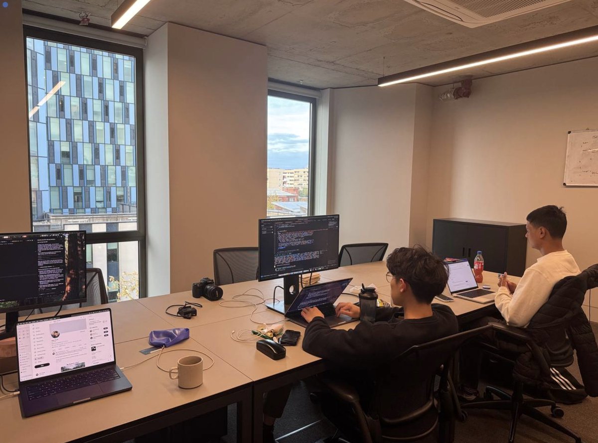 Moving into a bigger office is cool because you physically feel a sense of progress being made for the first time

it's too big for 3 of us rn... if you're interested in being a part of the new billing stack, help us fill it out? 

(we're hiring ✨)