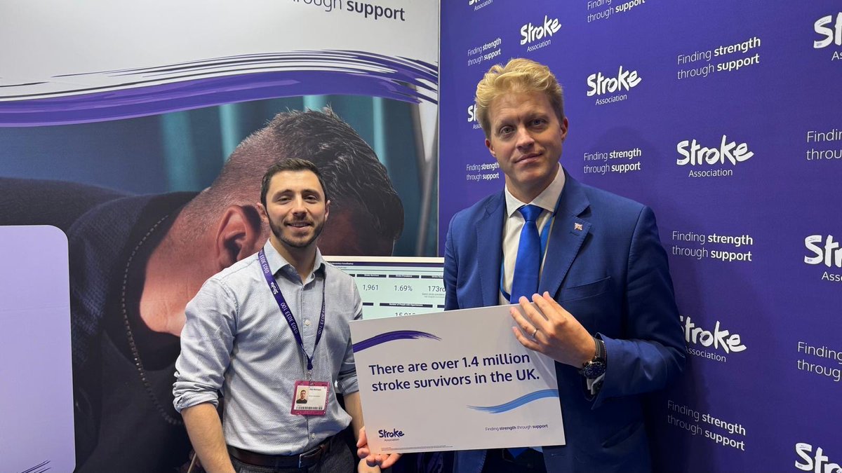 Thanks for meeting with us at our <a href="/TheStrokeAssoc/">Stroke Association</a> #CPC25 stand <a href="/DrBenSpencer/">Dr Ben Spencer</a> good discussion about access to thrombectomy and how we speed up treatment #savingbrains