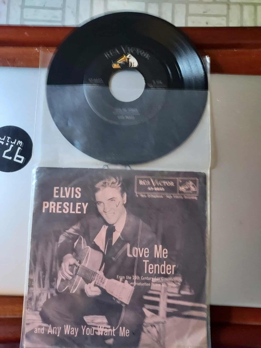 BritBreakfast's tweet image. The Larry Collection has things like this! WRIR 97.3FM Richmond Community Radio Alley Oop returns 11AM Saturday. Oh yes, on the playlist with outrageously deep cuts to back it up! @WRIR973fm