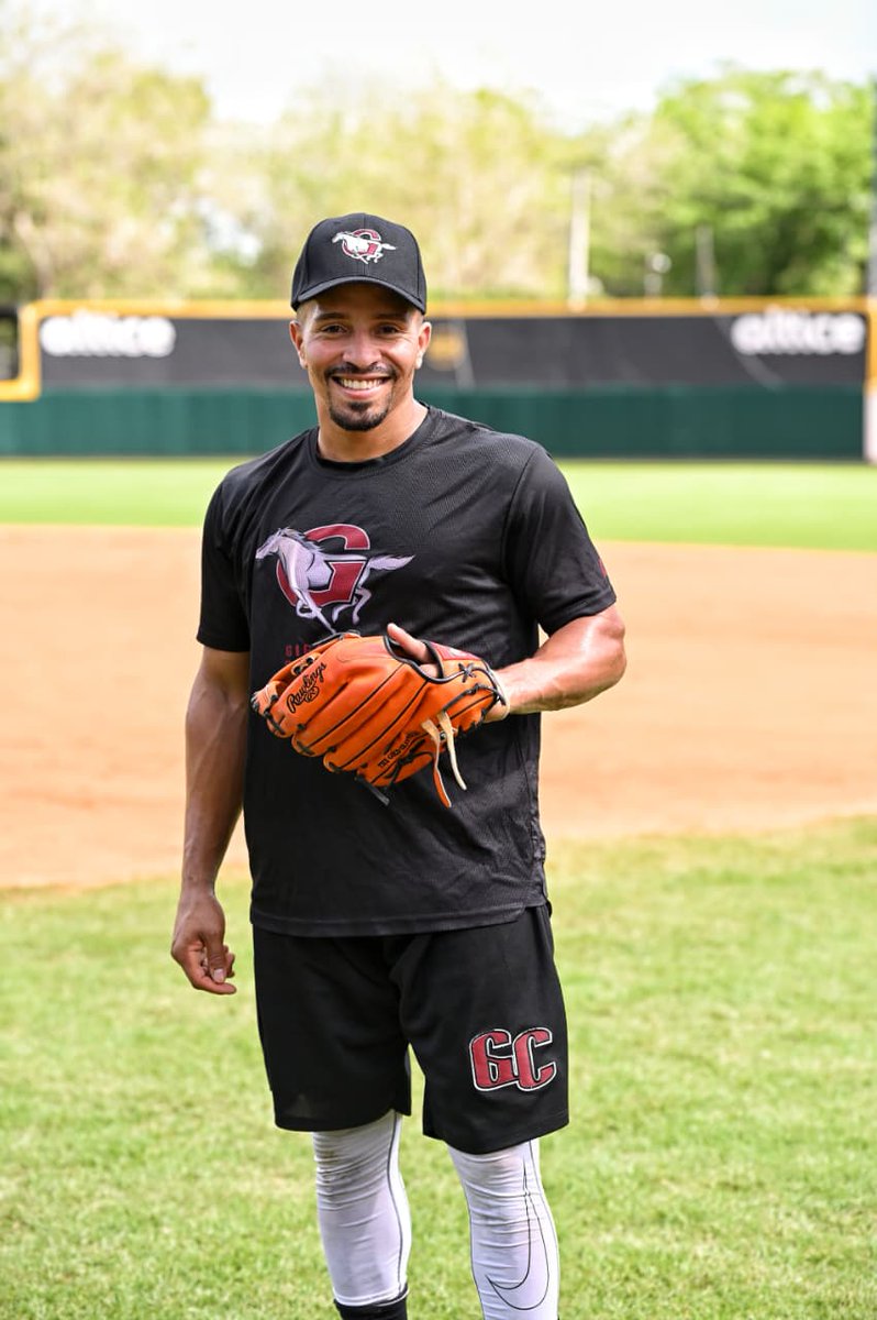 fiebrucesrs's tweet image. Los Gigantes del Cibao siguen fortaleciendo su roster rumbo a la temporada 2025-26 con las integraciones de Wily Peralta, Melvin Mercedes y los lanzadores importados Reid Birlingmair y Caleb Smith. ⚾💪
#FiebrucesRS