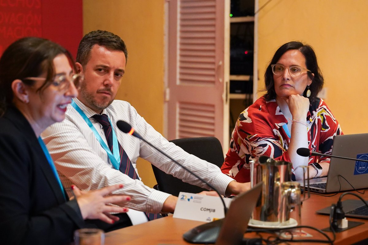 Nuestra co-coordinadora ejecutiva, <a href="/ineselvi/">Inés Selvood 💚</a>, participó del seminario “Acceso a la justicia y derechos digitales en Iberoamérica”, organizado por <a href="/SEGIBdigital/">SEGIB</a>, <a href="/ComjibOficial/">COMJIB</a> y <a href="/AECID_es/">AECID</a> 

🧵👇