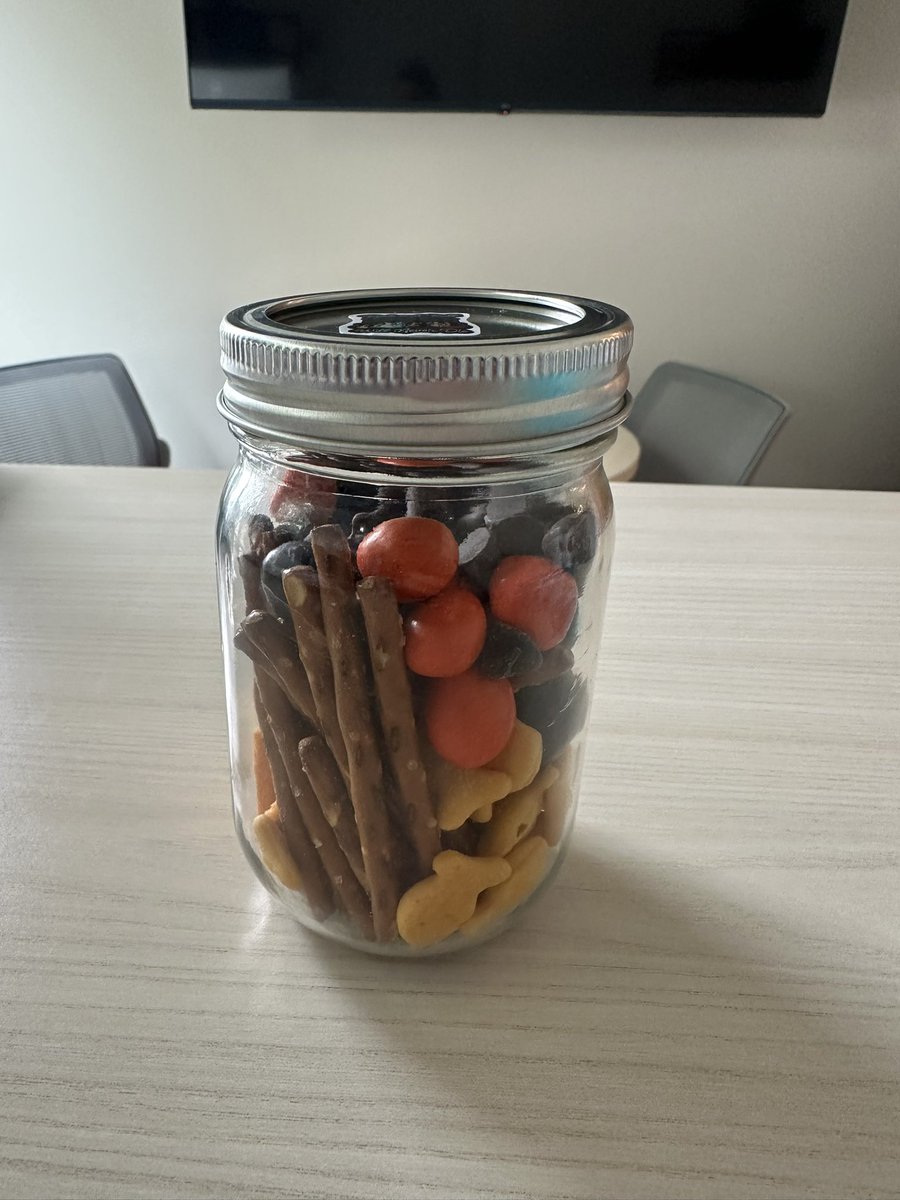 Ashley Shelton tweet media