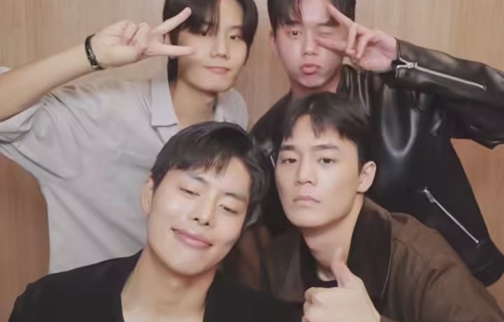 edeldispatch's tweet image. MIREN QUIÉNES SE JUNTAROOOOOOOOOON