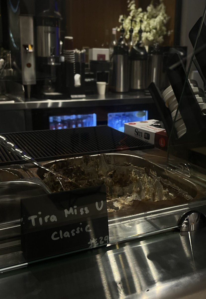 Blueone147_'s tweet image. Miss u ?